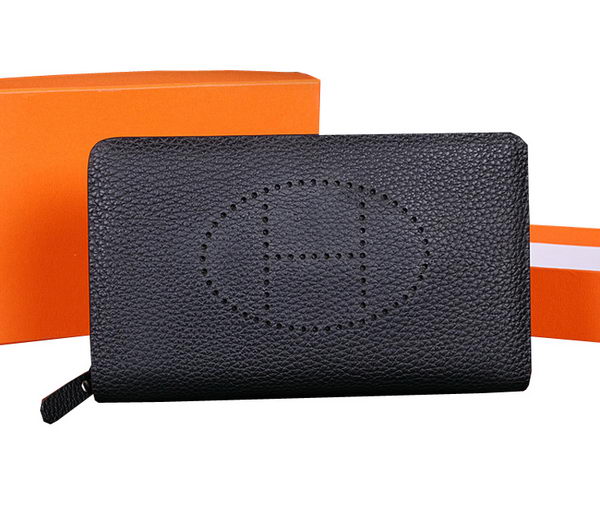 Hermes Evelyn Clutch in Grainy Leather H1013 Black