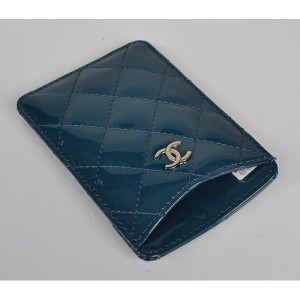 Chanel Holder Iphone In Navy Blue Patent Leather A65060