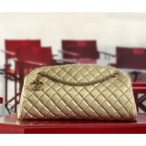 Chanel A49854 Y06576 50927 Quilted Bag In Pelle Di Vitello Di G