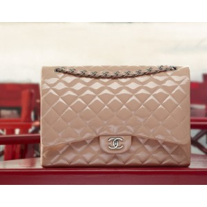 Chanel A58601 Y01799 61433 Classic Flap Bag Trapuntata