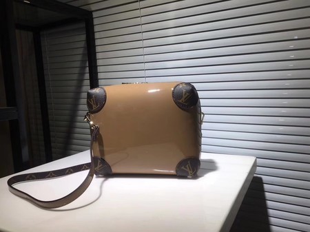 Louis Vuitton  Monogram Vernis  Shoulder Bag M53546 Khaki