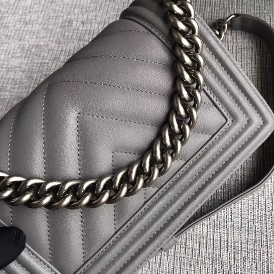 Chanel Le Boy Flap Shoulder Bag Original Calf leather A67085 grey silver Buckle