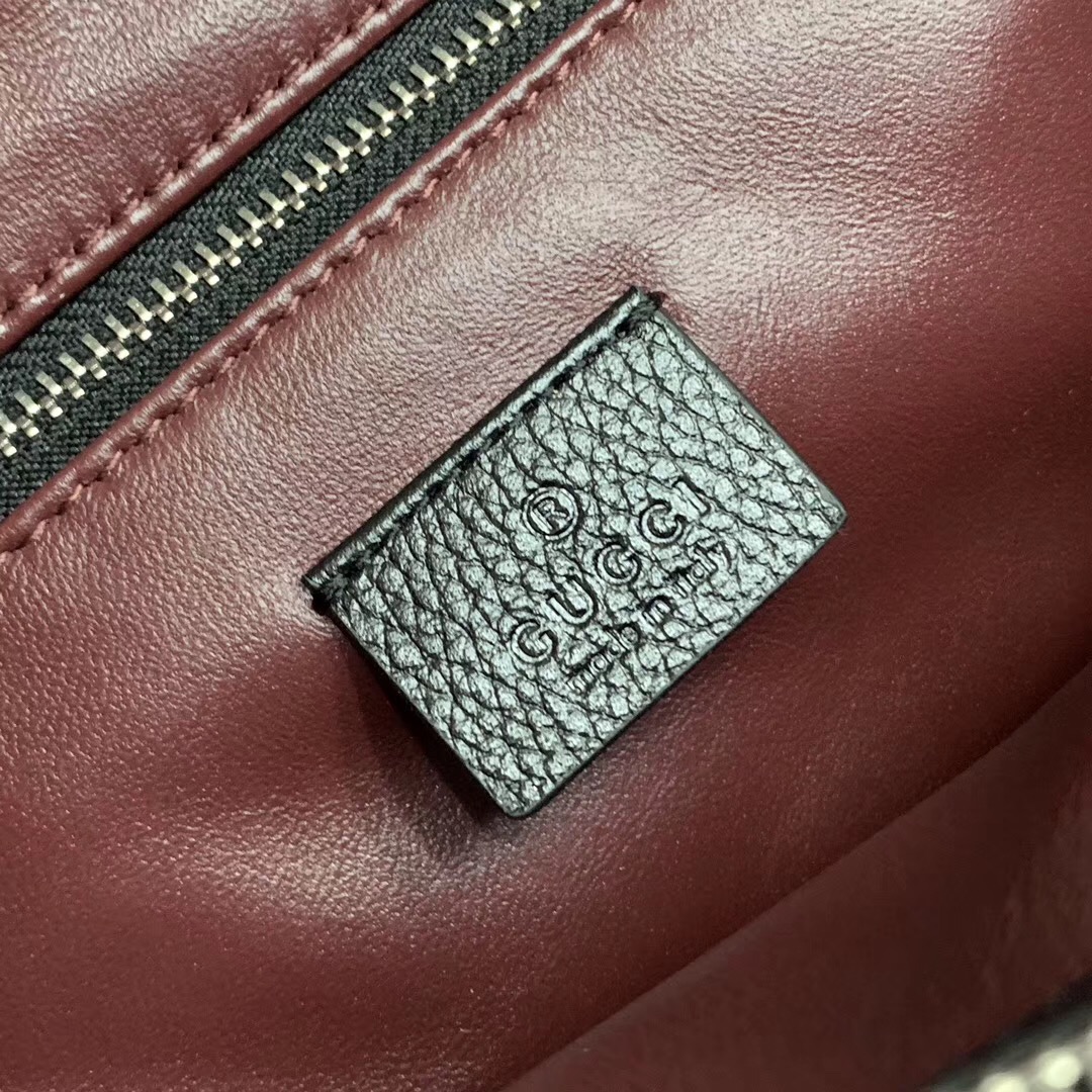 Gucci Zumi grainy leather small top handle bag 569712 Black