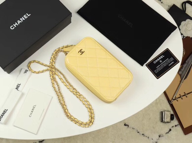 Chanel Grained Calfskin & Gold-Tone Metal A70655 yellow