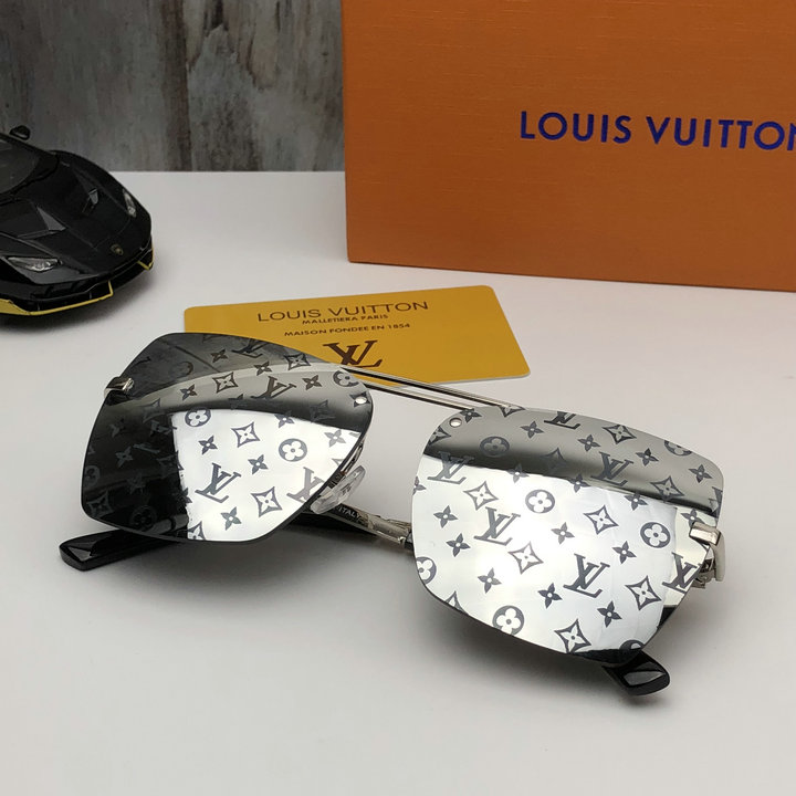Louis Vuitton Sunglasses Top Quality LV5729_116