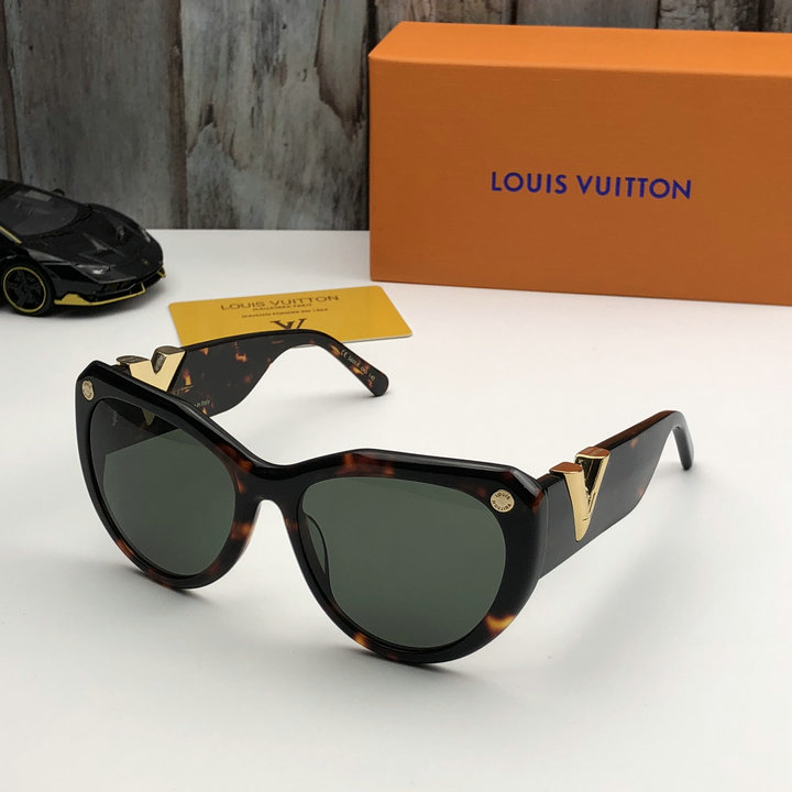Louis Vuitton Sunglasses Top Quality LV5729_221