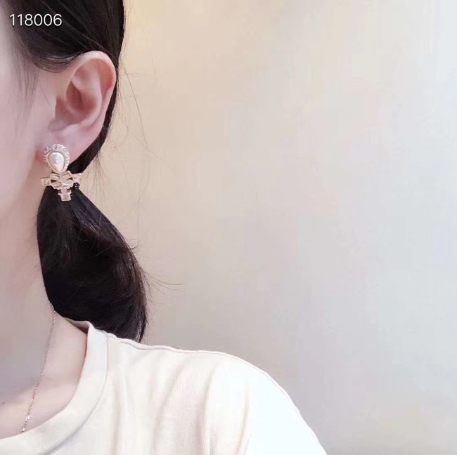 Chanel Earrings CE4069