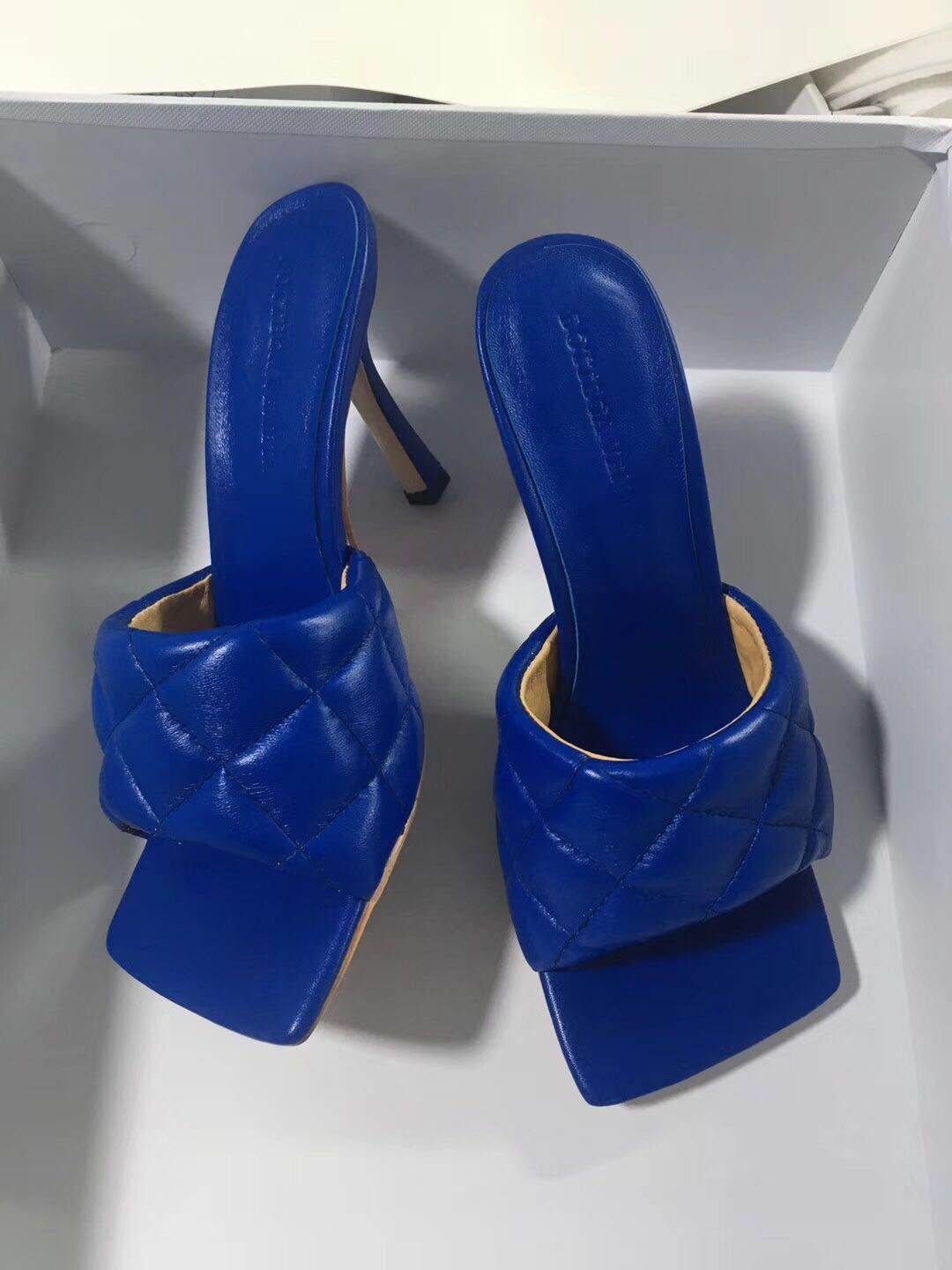 Bottega Veneta Shoes BV32657 Dark Blue