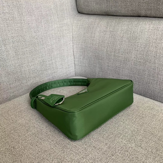Prada Re-Edition nylon Tote bag 91204 green