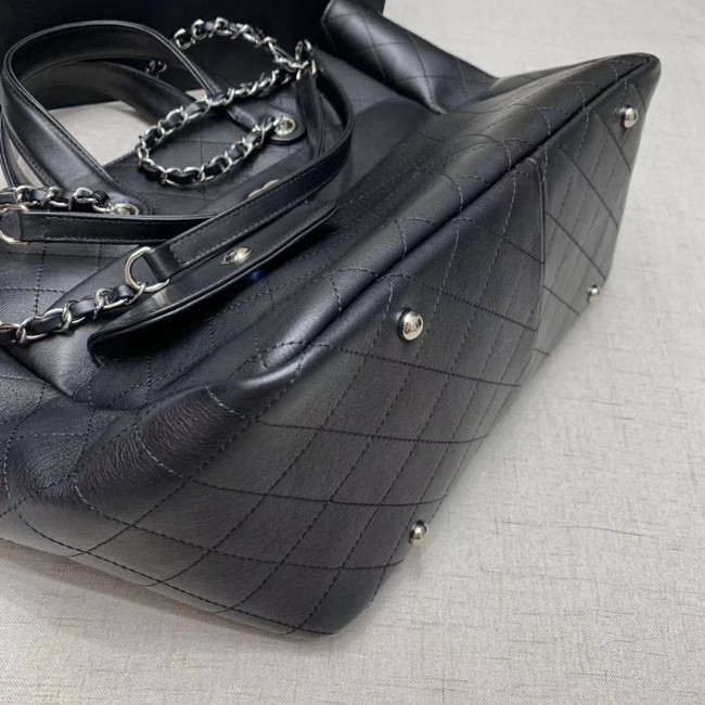 CHANEL Large zip shopping bag AS1300 black