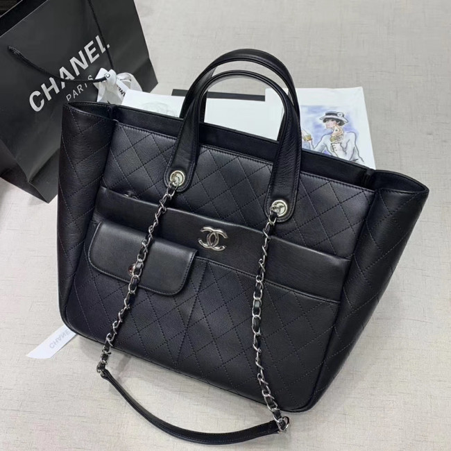 CHANEL Large zip shopping bag AS1300 black