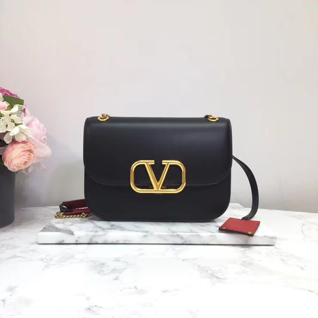 VALENTINO VLOCK Origianl leather shoulder bag 2222 black