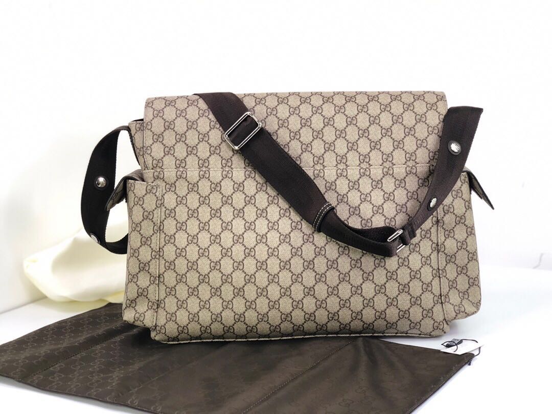   Gucci Messenger Diaper Bag GG Plus 211131 Grey