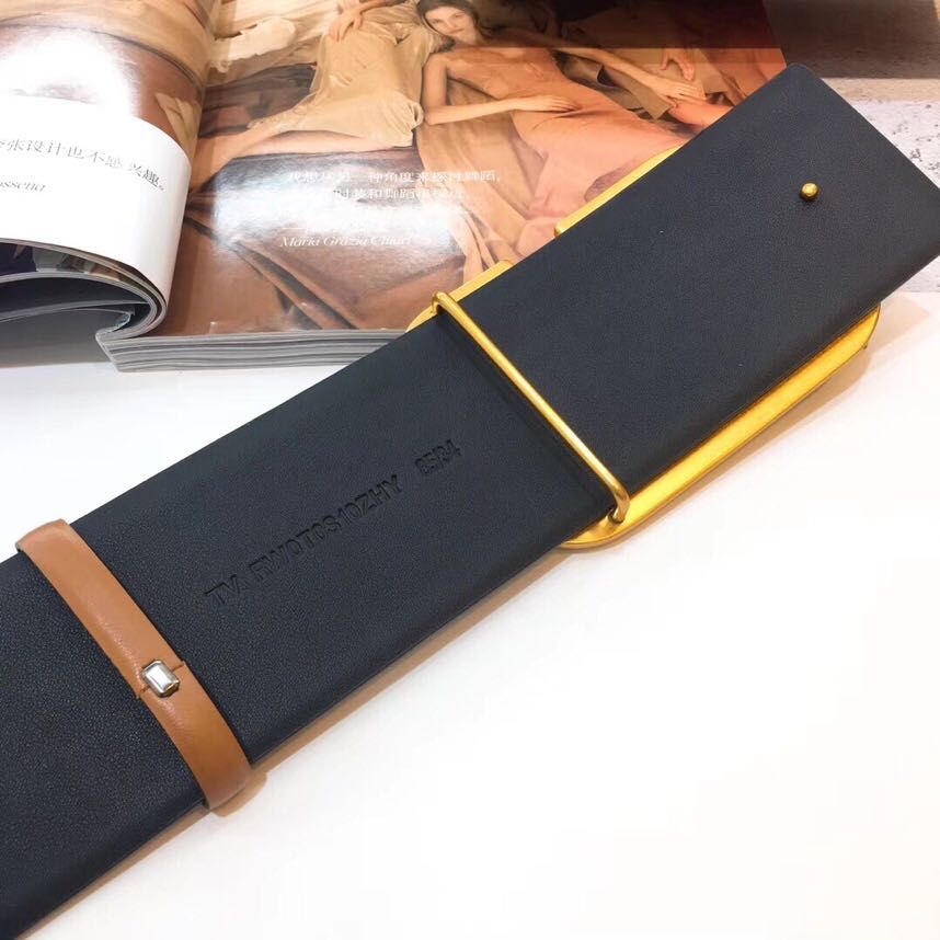 Valentino Original Calf Leather Belt 7.0CM V96783