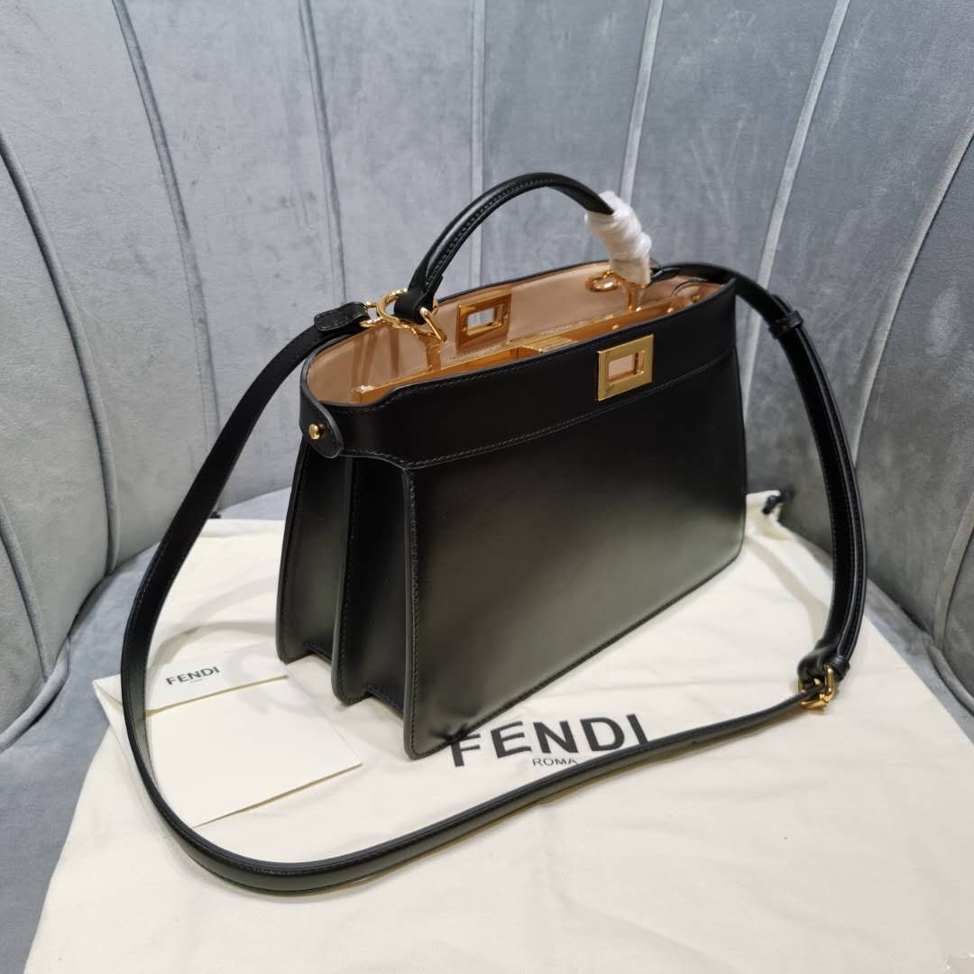 Fendi PEEKABOO ISEEU EAST-WEST Black leather bag 8BN323