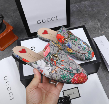 Gucci Slipper GG11288