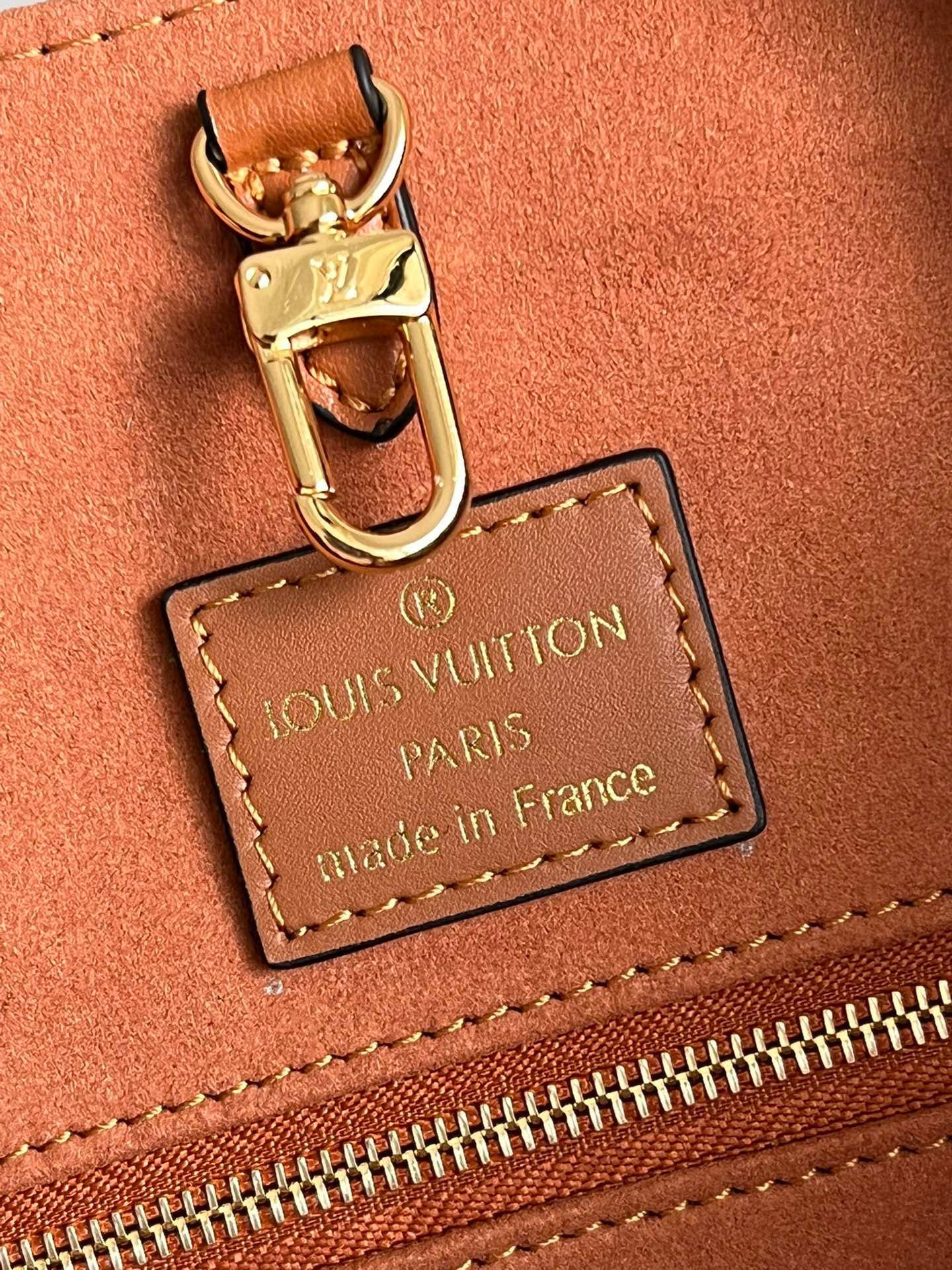 Louis Vuitton ONTHEGO M46015 Arizona Brown
