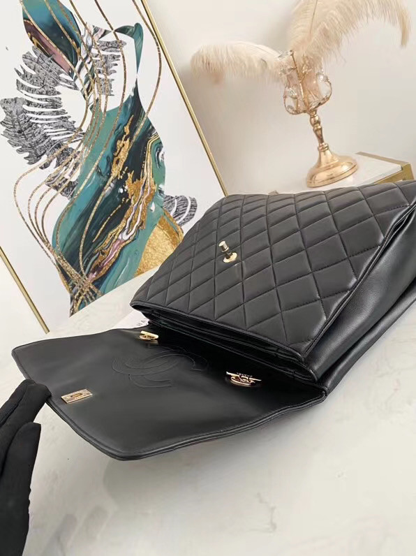 Chanel coco flap bag with top handle A92237 black