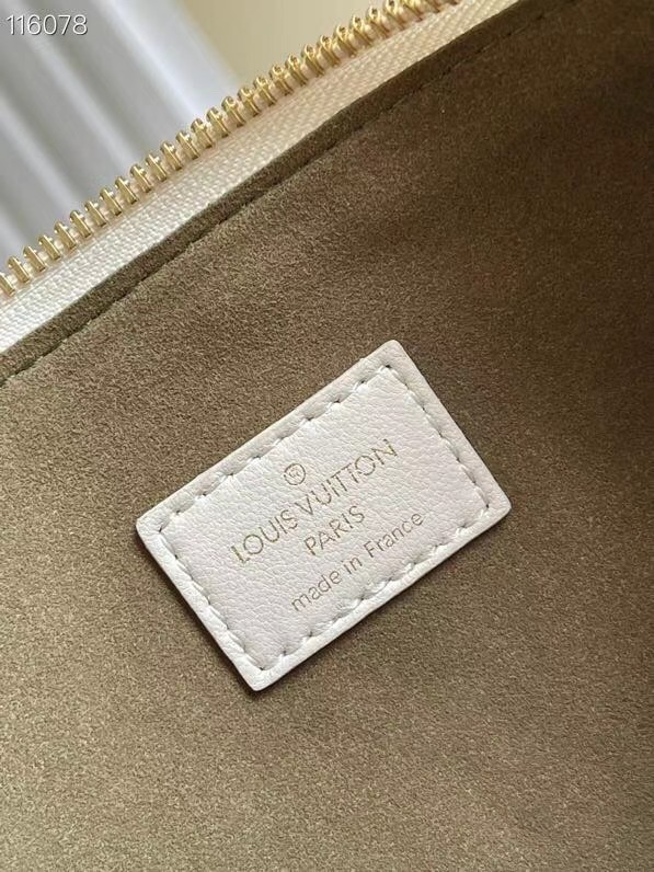 Louis Vuitton COUSSIN PM M57793 Cream