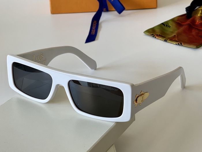 Louis Vuitton Sunglasses Top Quality LV6001_0149