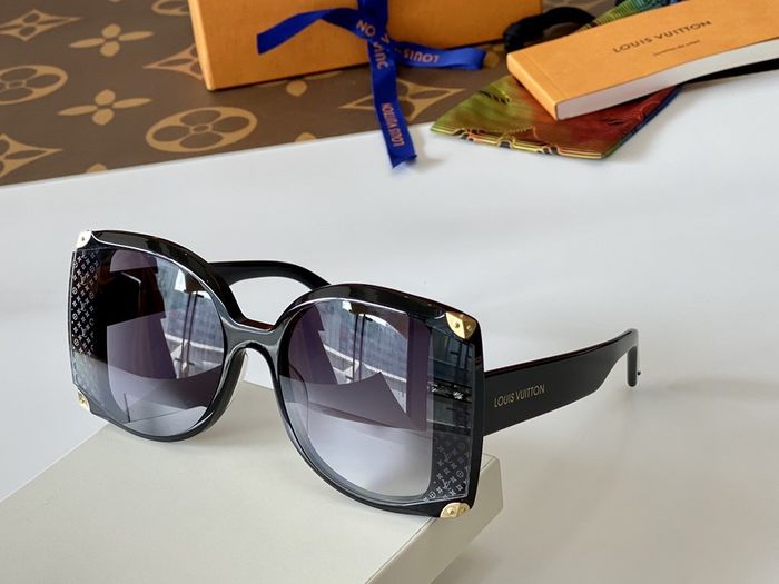 Louis Vuitton Sunglasses Top Quality LV6001_0430