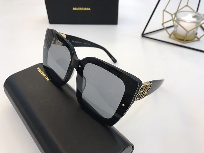 Balenciaga Sunglasses Top Quality B6001_0010