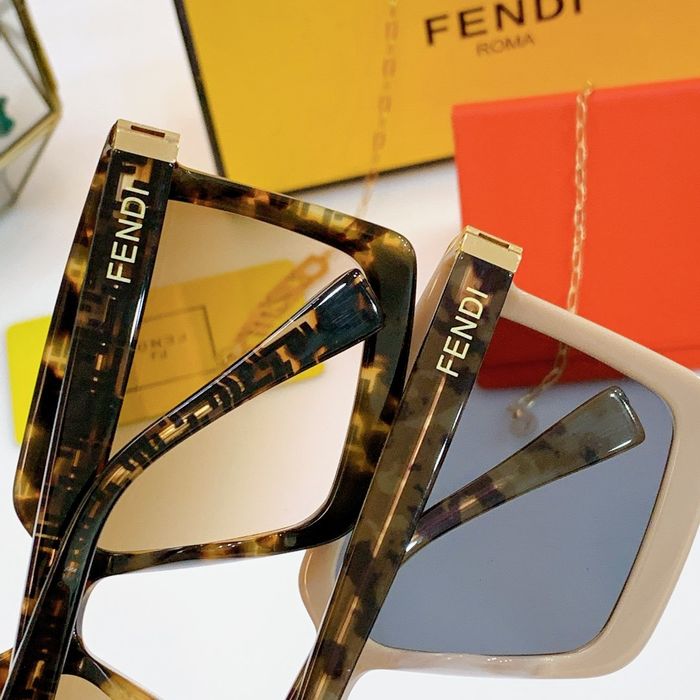 Fendi Sunglasses Top Quality F6001_0182