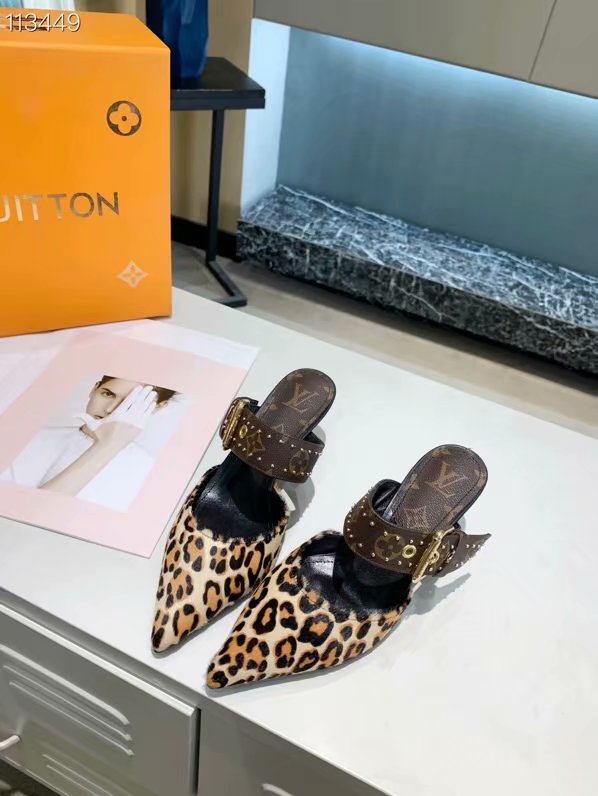 Louis Vuitton Shoes LV1092DS-2