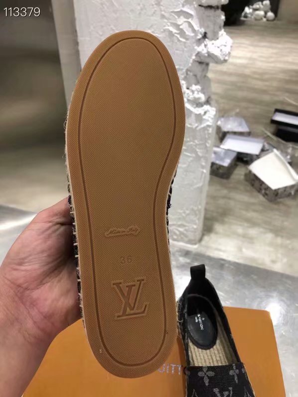 Louis Vuitton Shoes LV1095XB-1