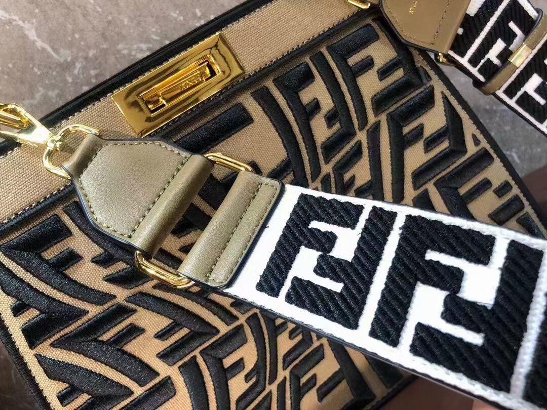 FENDI PEEKABOO ICONIC ESSENTIALLY leather bag F1516 Khaki