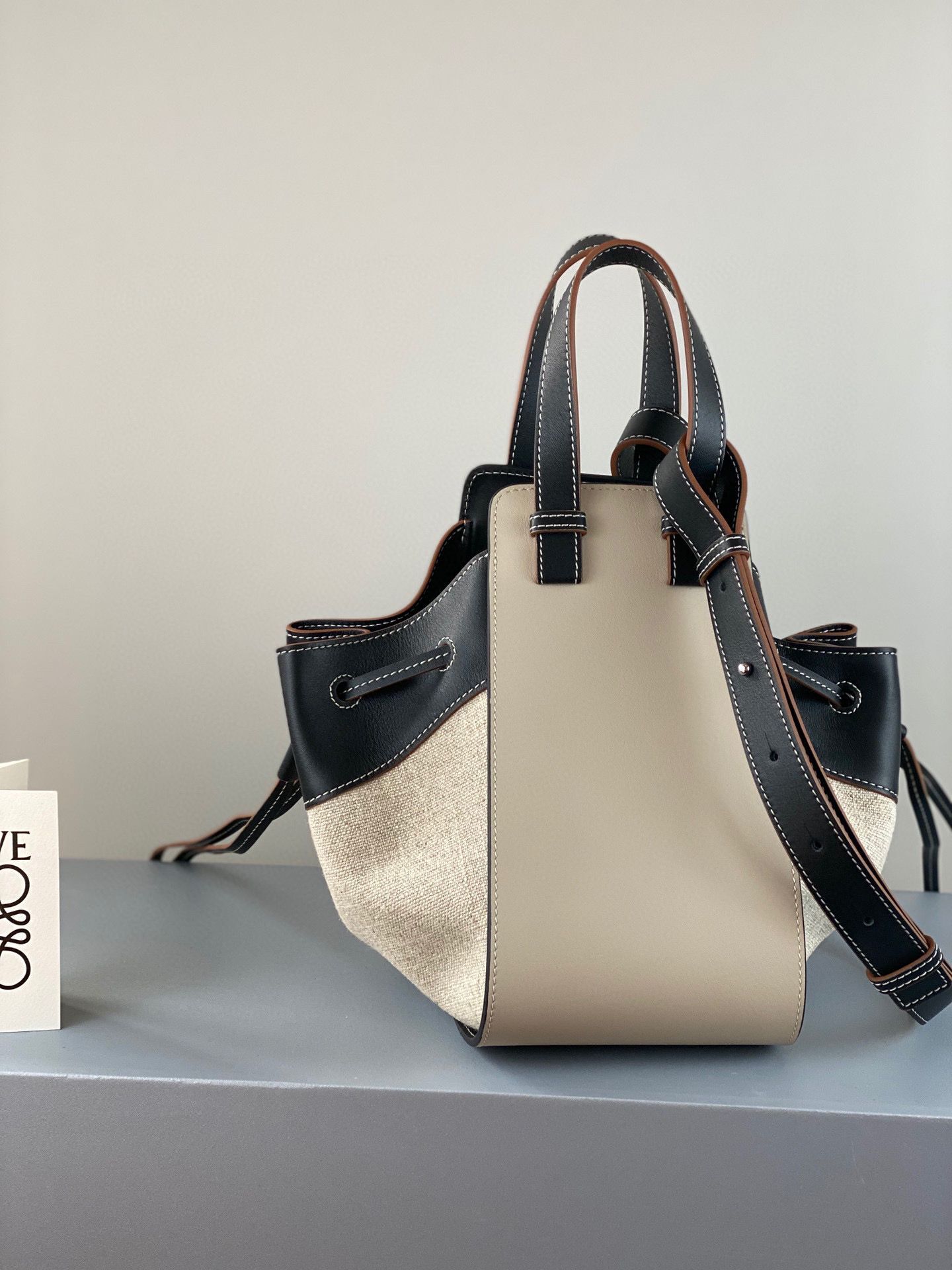Loewe Hammock Small Bag Original Leather A6887 Cream&White&Black