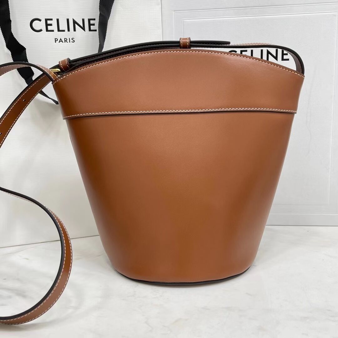 Celine BUCKET BAG IN SHINY CALFSKIN CR92072 brown