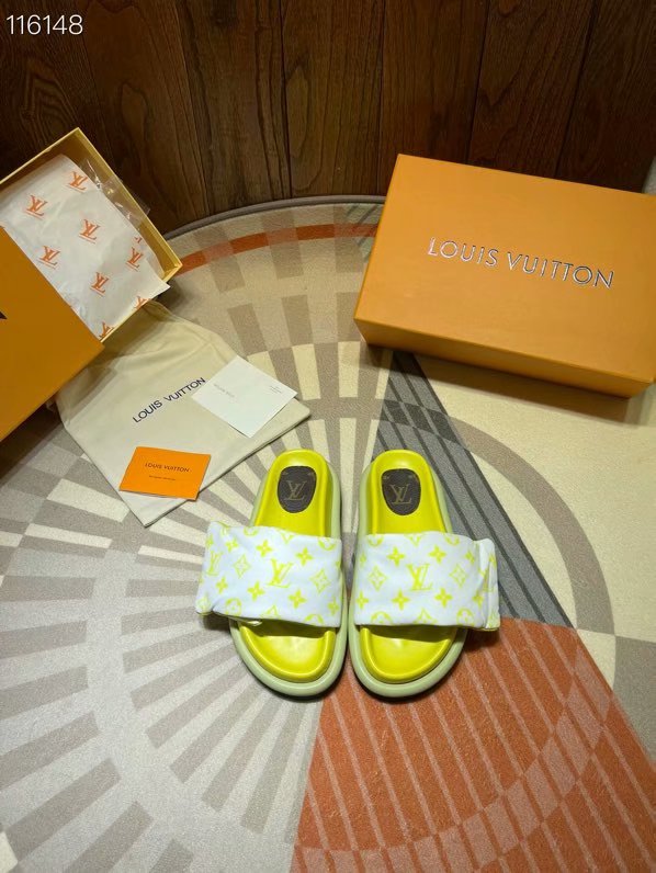Louis Vuitton Shoes LV1122KK-4