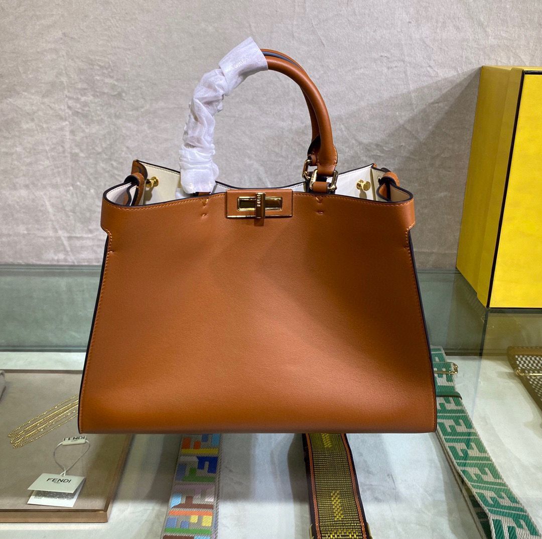 FENDI PEEKABOO ISEEU Original Leather Small bag 0196 Brown
