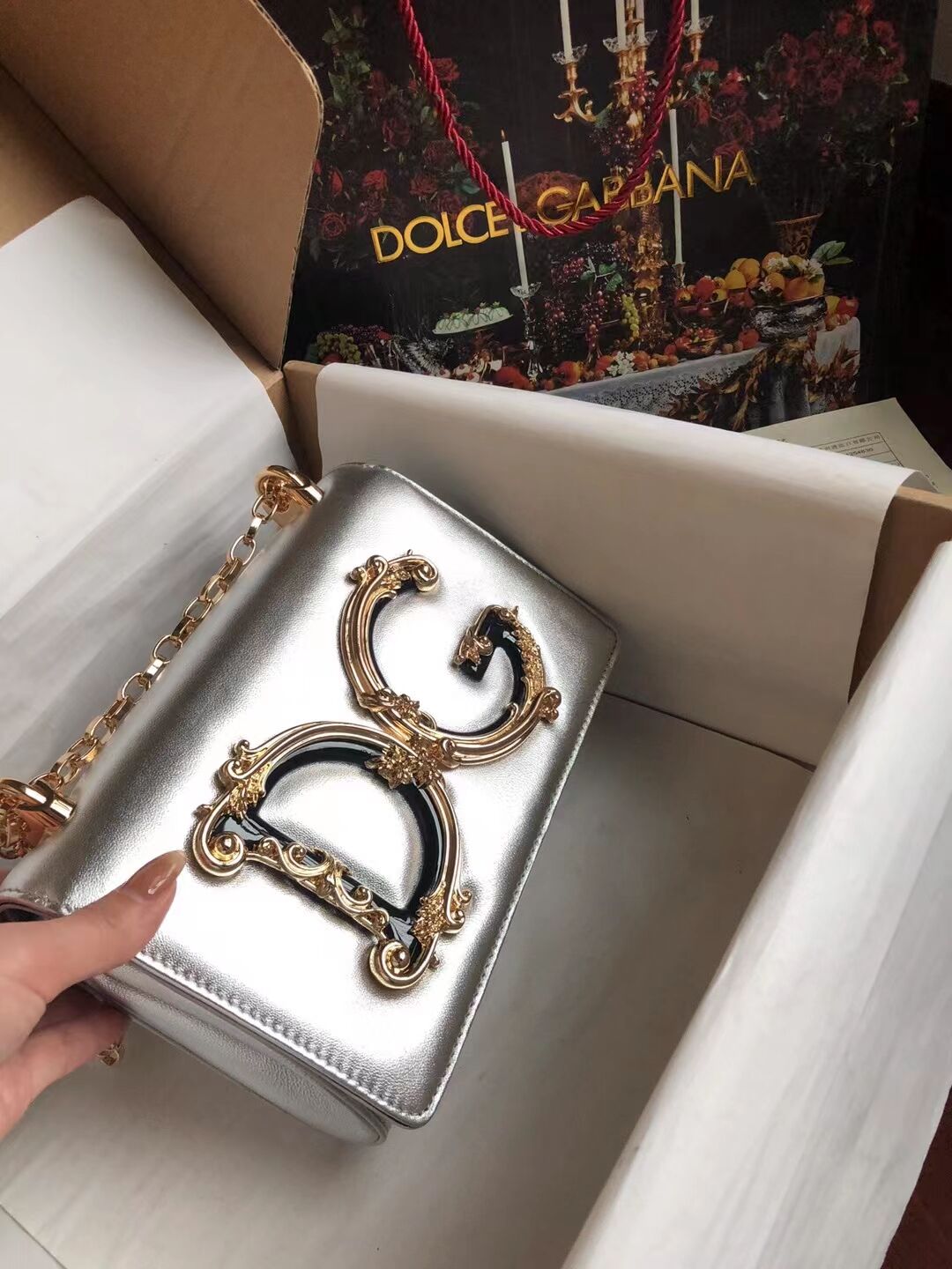 Dolce & Gabbana Origianl Leather Shoulder Bag 4006 silver