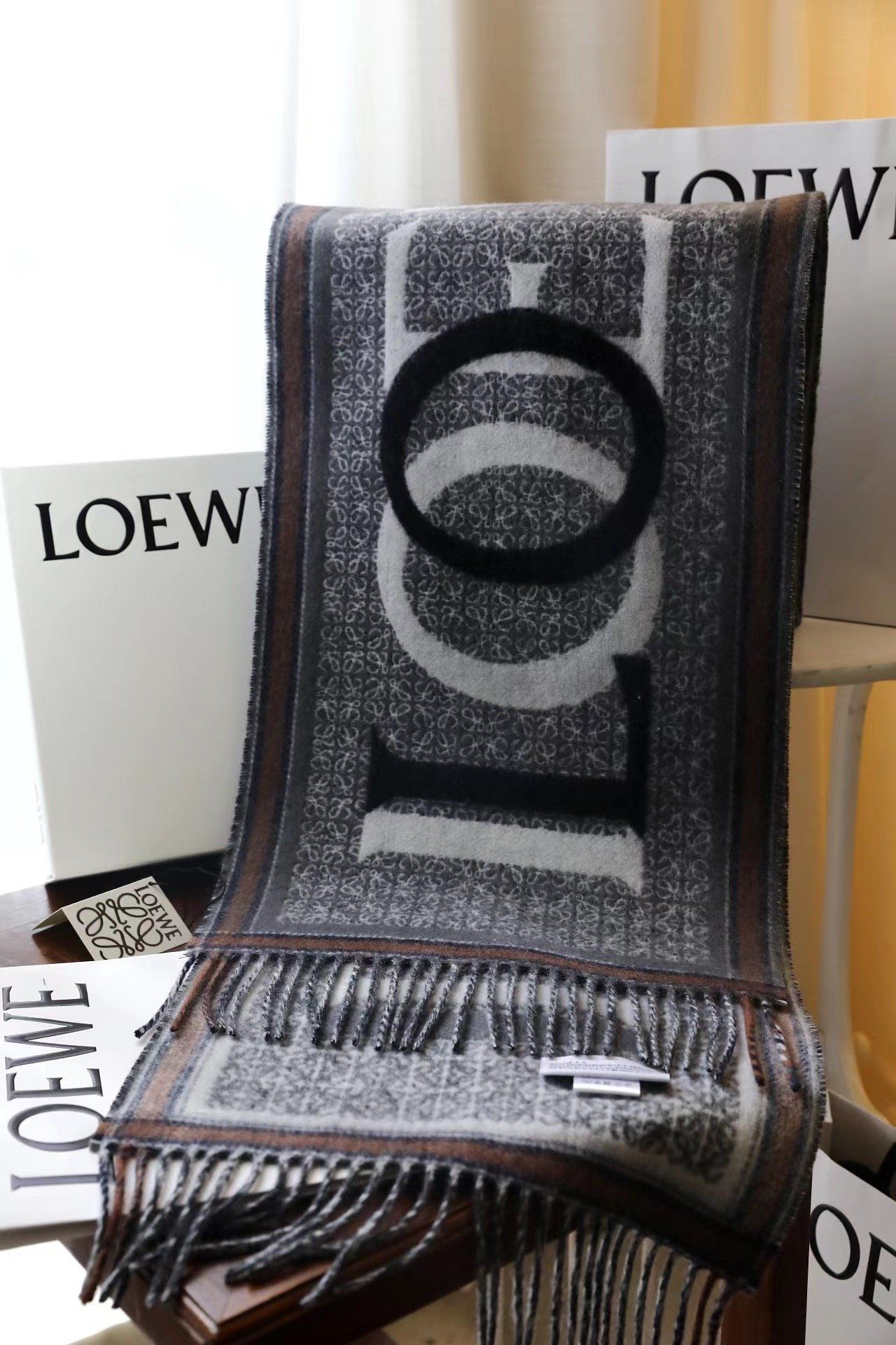 Loewe Scarf L00003