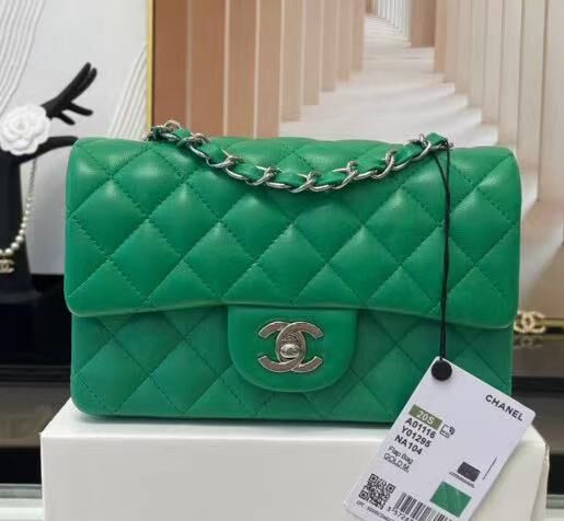 Chanel MINI Flap Bag Original Sheepskin Leather 1116 Green