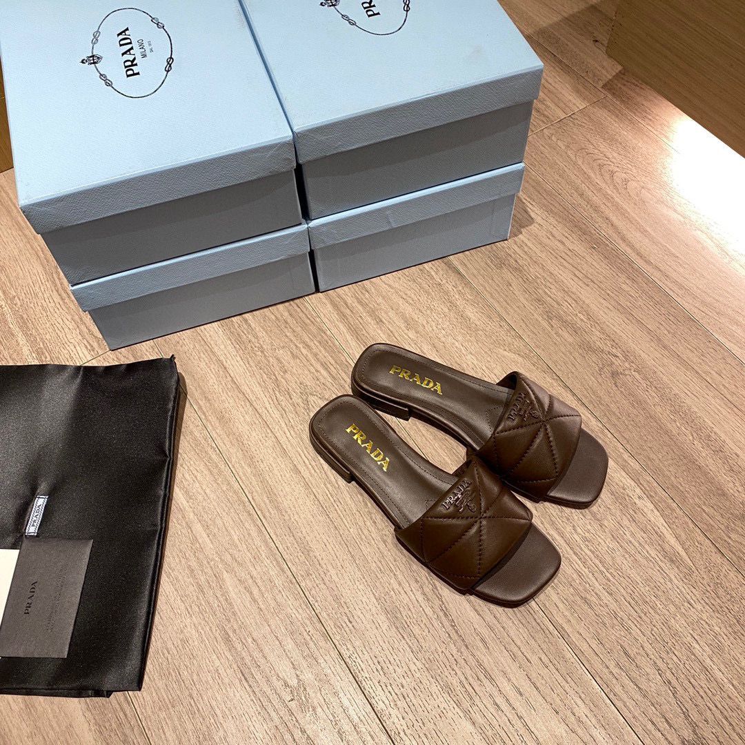Prada Slippers Shoes PD56902 Brown