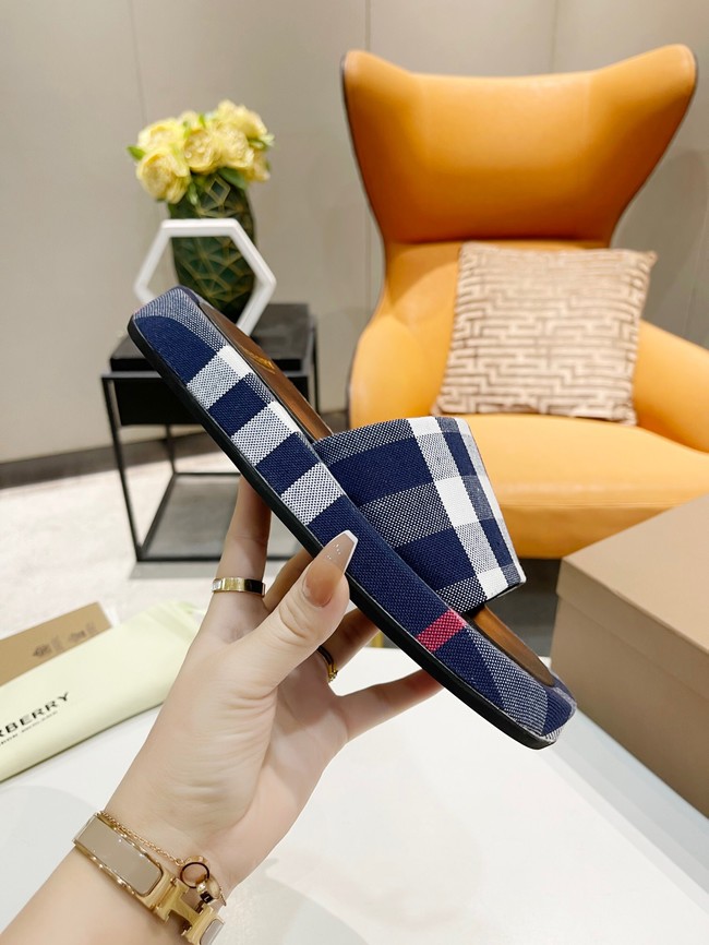 BurBerry Shoes 92637-4