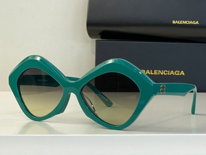 Balenciaga Sunglasses Top Quality BAS00030