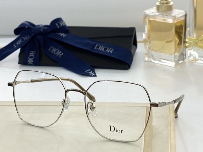 Dior Sunglasses Top Quality DIS00041