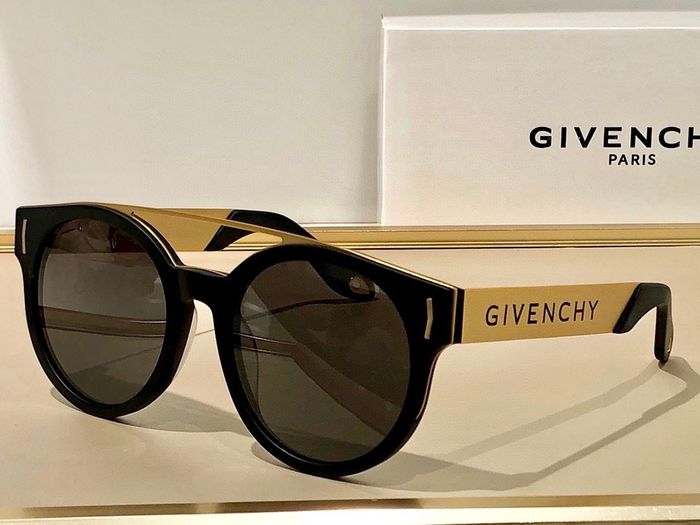 Givenchy Sunglasses Top Quality GIS00011