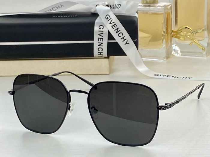 Givenchy Sunglasses Top Quality GIS00035