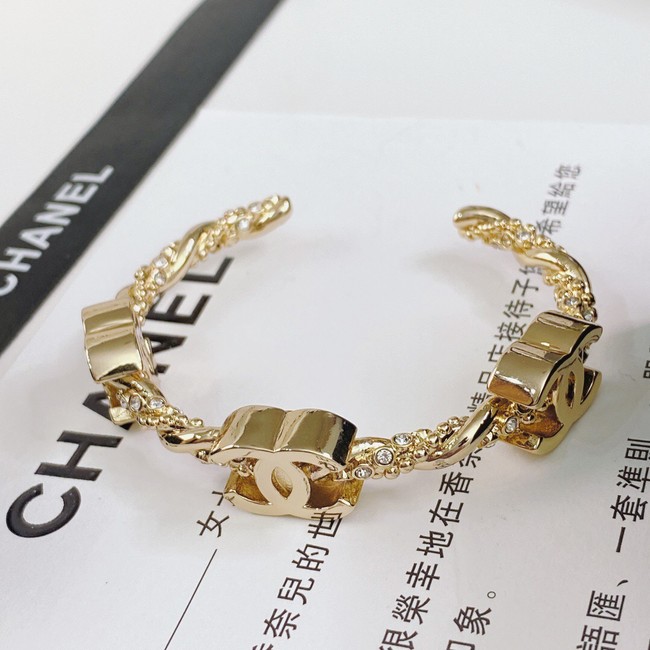 Chanel Bracelet CE8100