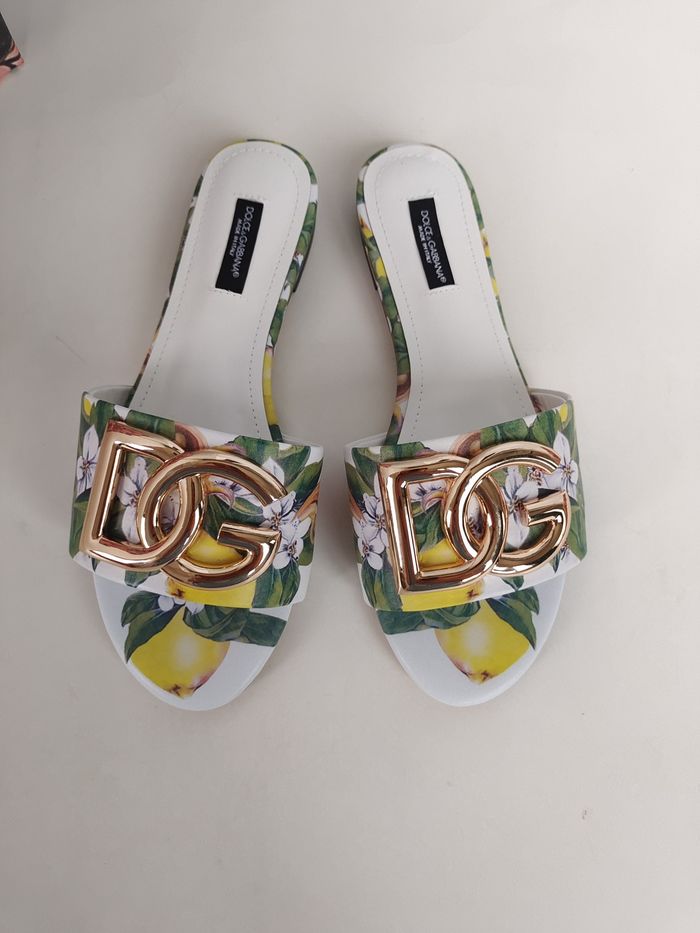 Dolce&Gabbana Shoes DGS00096