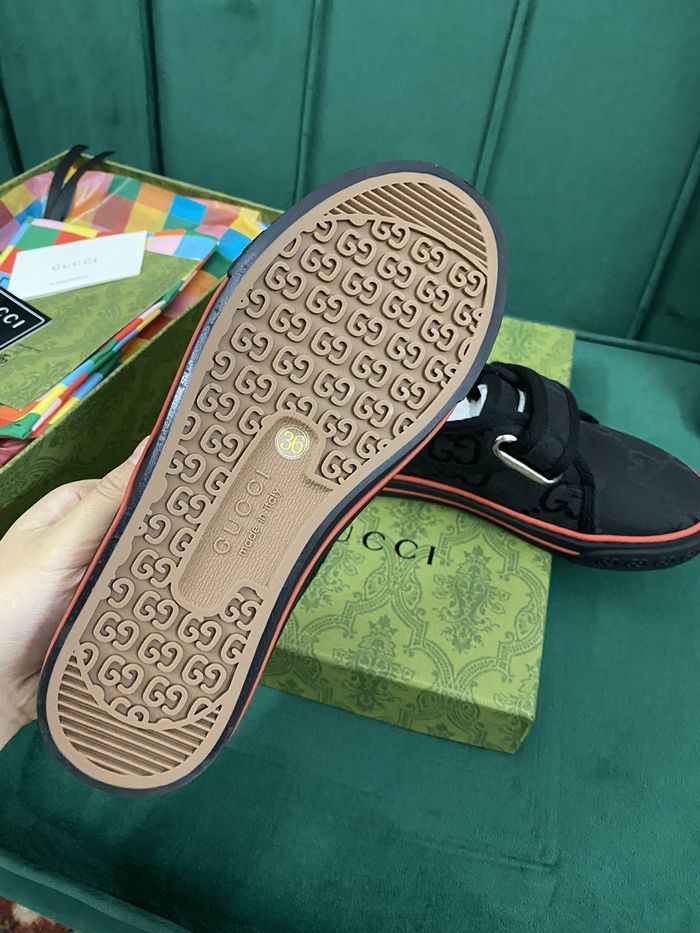 Gucci Couple Shoes GUS00343