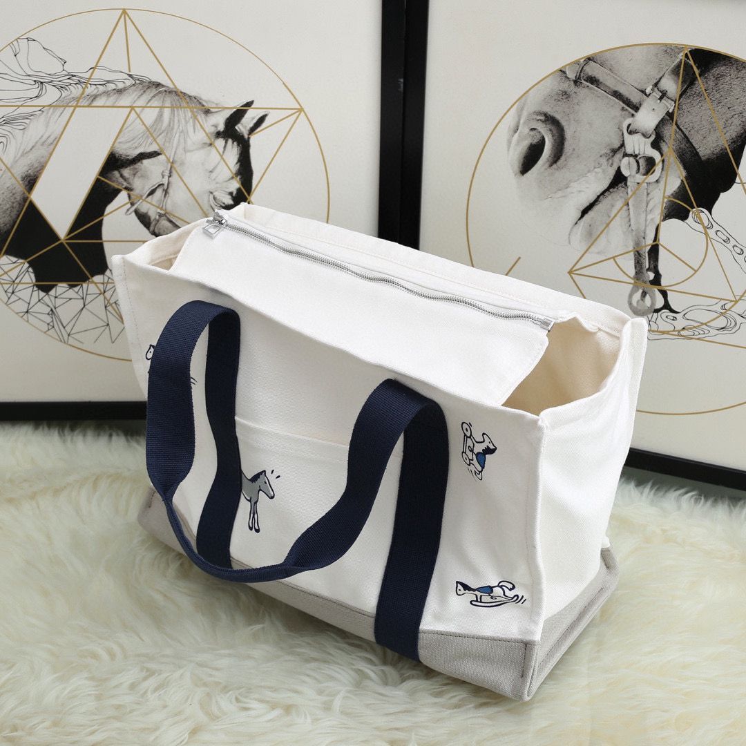 Hermes  Adada Nappy Canvas Shopping Bag H5635 Navy&White