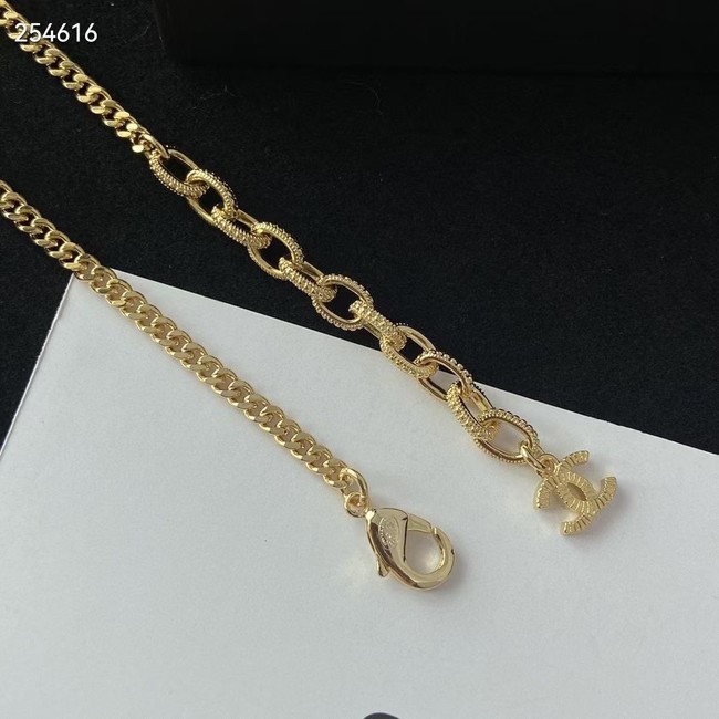Chanel Necklace CE8810