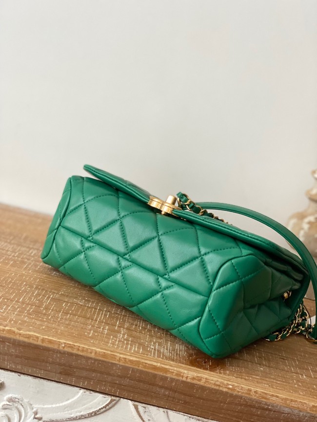 Chanel SMALL FLAP BAG Lambskin & Gold-Tone Metal AS3367 green