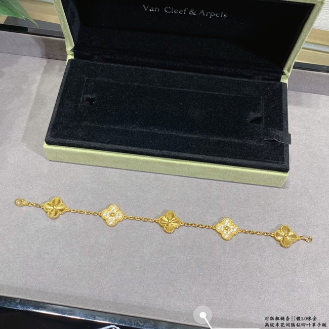 Van Cleef & Arpels Bracelet CE8918